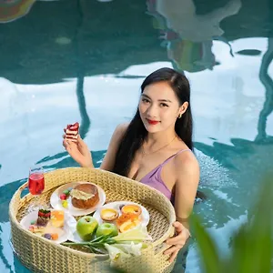 4* Hotel Nostalgia Boutique