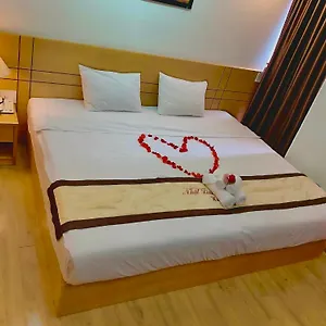 3* Hotel Nhat Linh &